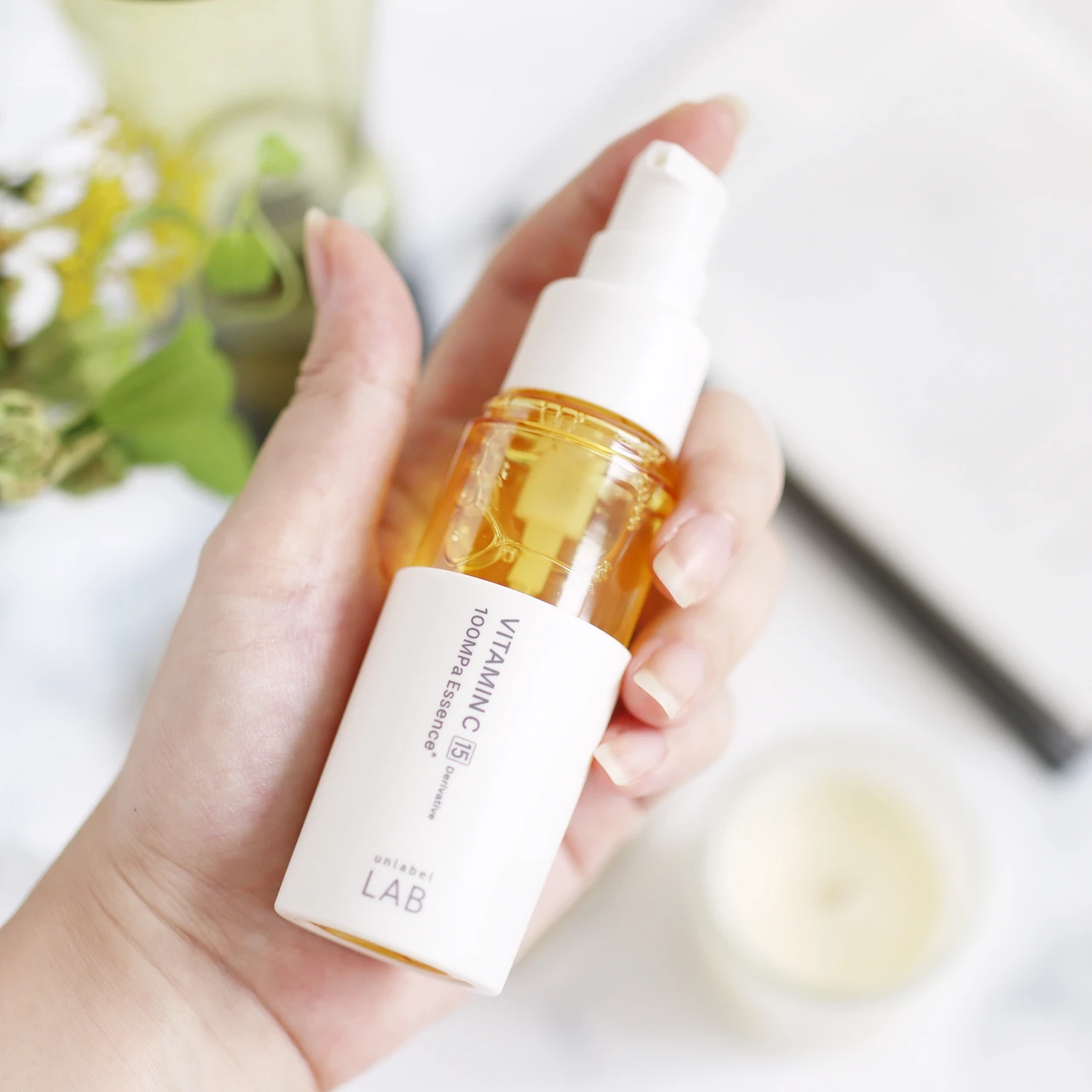 アンレーベルラボ Vエッセンス