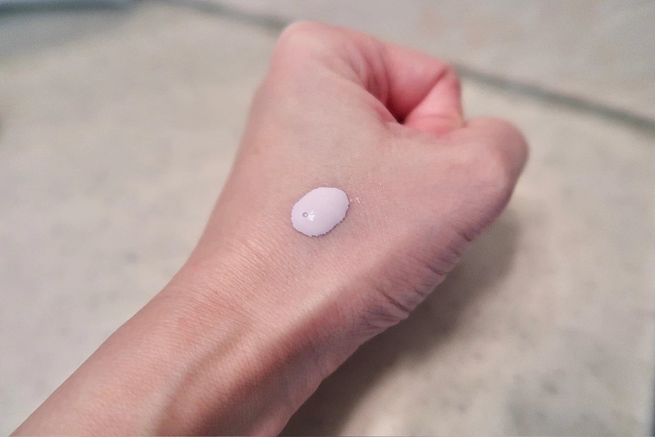 【化粧くずれ防止に強いプリマヴィスタの紫外線防止効果も兼ね揃えたトーンアップ下地に注目】プリマヴィスタ スキンプロテクトベース〈皮脂くずれ防止〉 SPF50_2