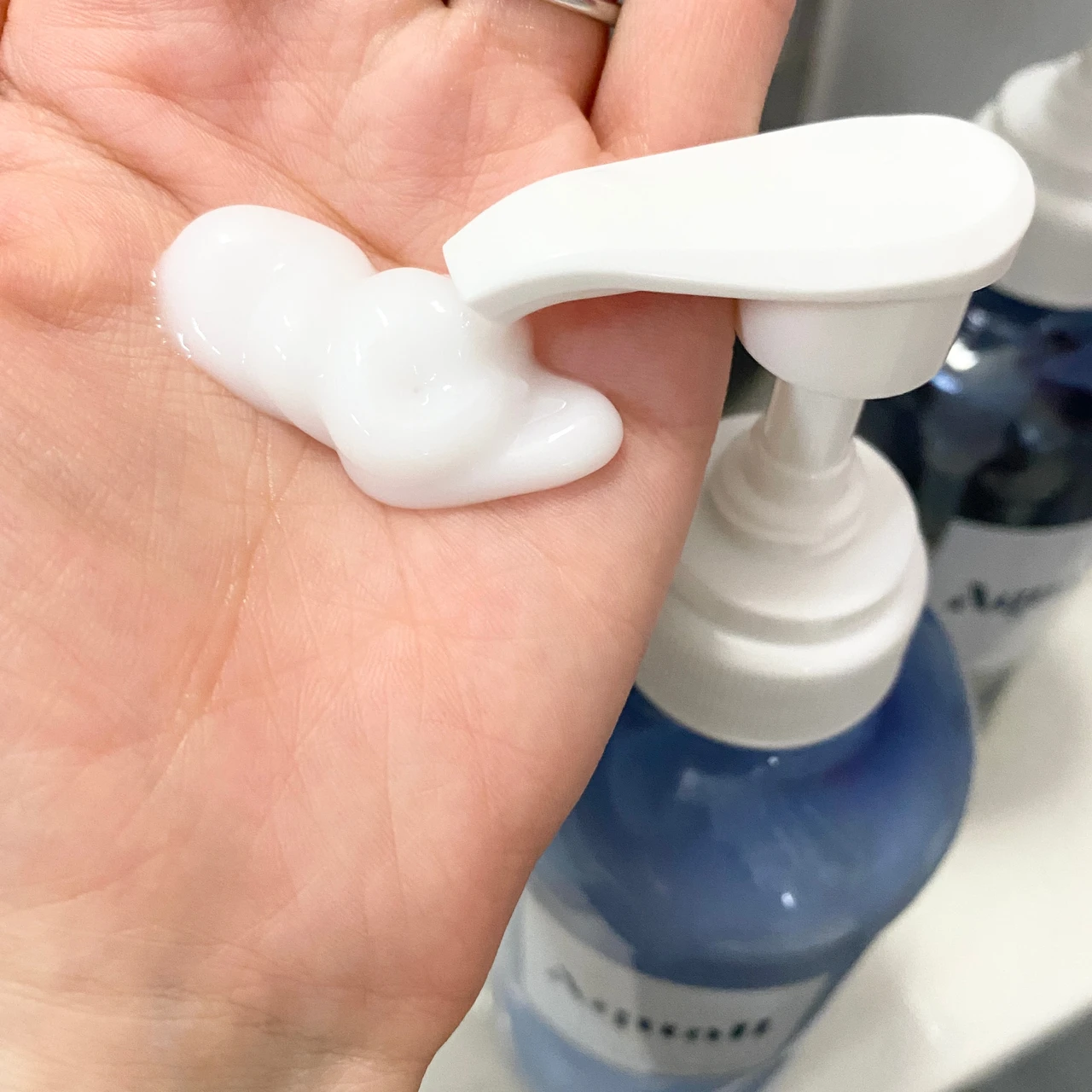 【アクオル】うるおいでラッピング！ヘアカラーの色持ちキープ&ダメージ補修_2_2