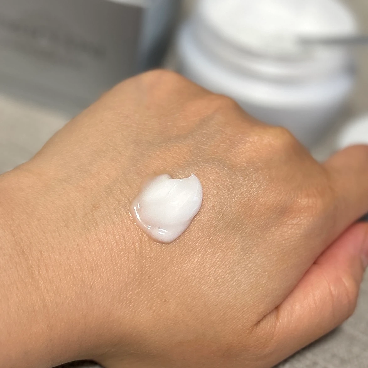 【パーフェクトワン・薬用ホワイトニングジェル(医薬部外品)】で時短美白ケアが可能に♡_4_2