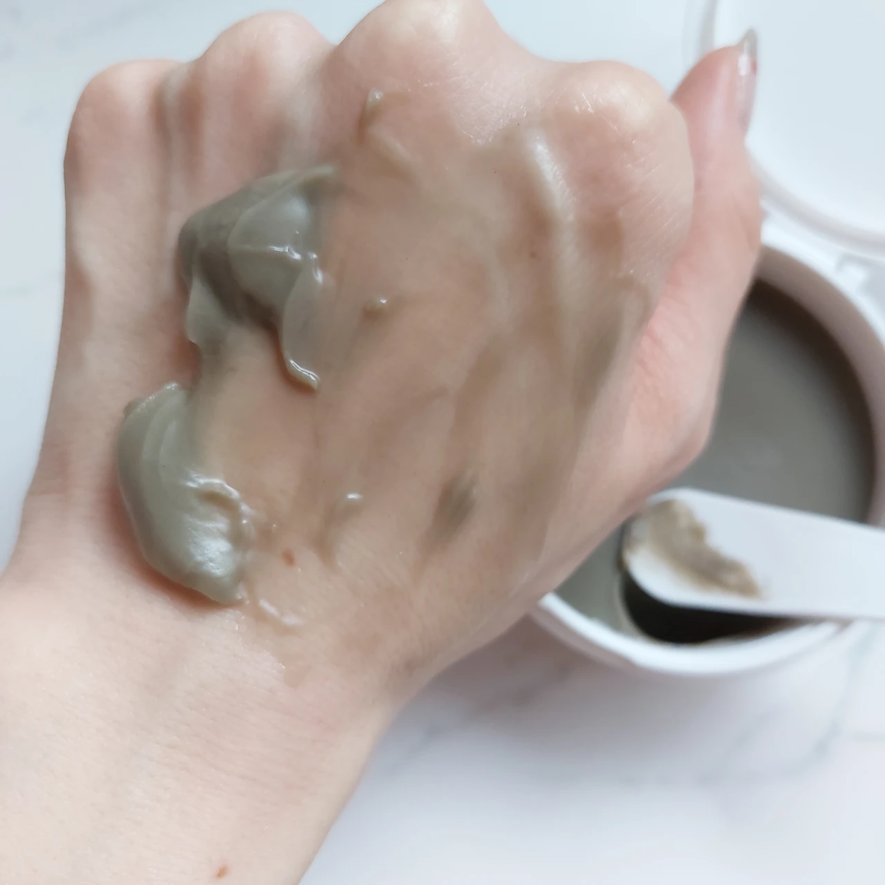 キンキのCMでおなじみのクレンジングバーム！【デュオ ザ クレンジングバーム ホワイトa】は肌のくすみが気になる人におすすめ。_3_2