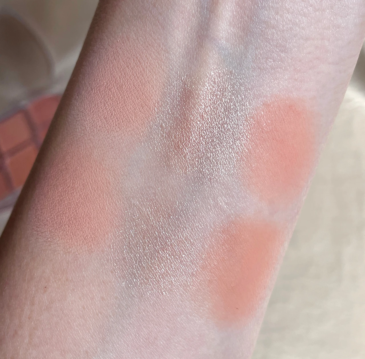 wakemake、ウェイクメイク、スウォッチ