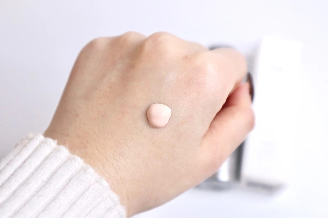 iniks（イニクス） アドバンスバリア デイエッセンス テクスチャー