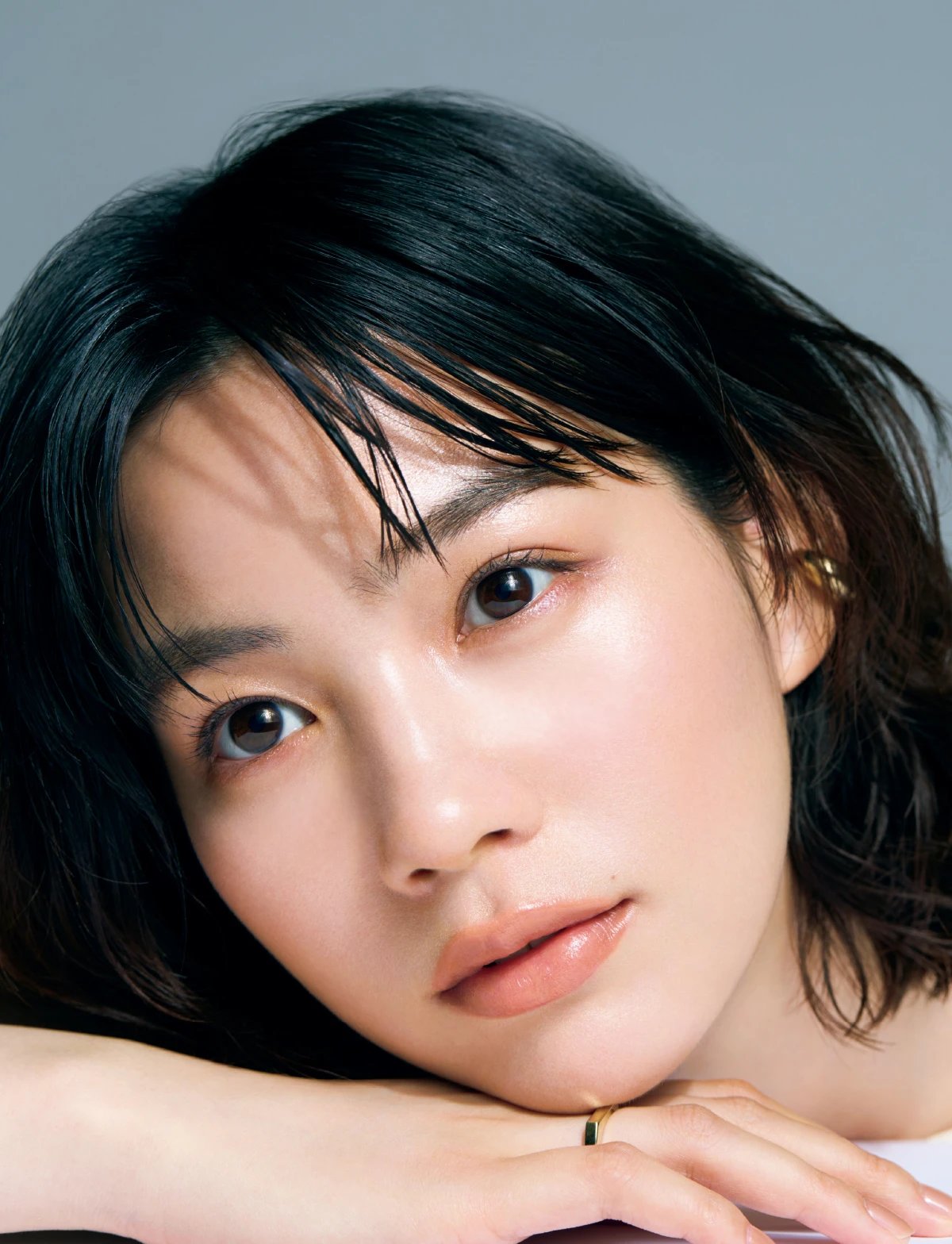 のん KANEB ツヤ ハリ印象 しなやかさ 自然体 理想の仕上がり