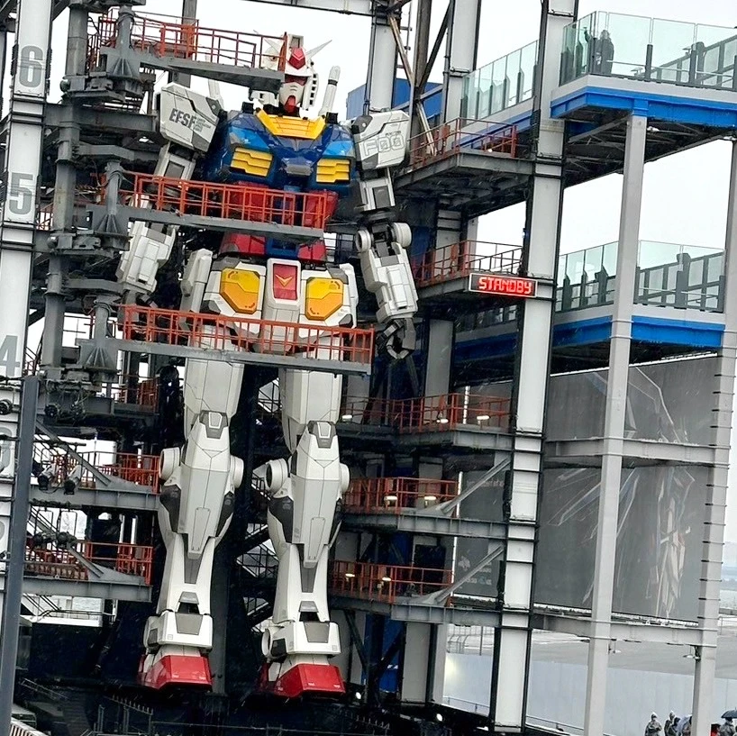 等身大ガンダム 横浜