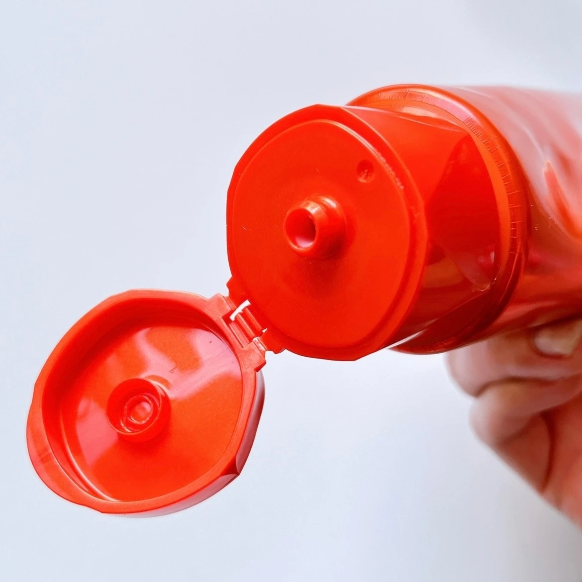 【NEW】2月10日発売のestのボディセラムがすごい！顔レベルのスキンケアをボディまで、冬の乾燥に負けないしっとり贅沢ケア♡_3_1