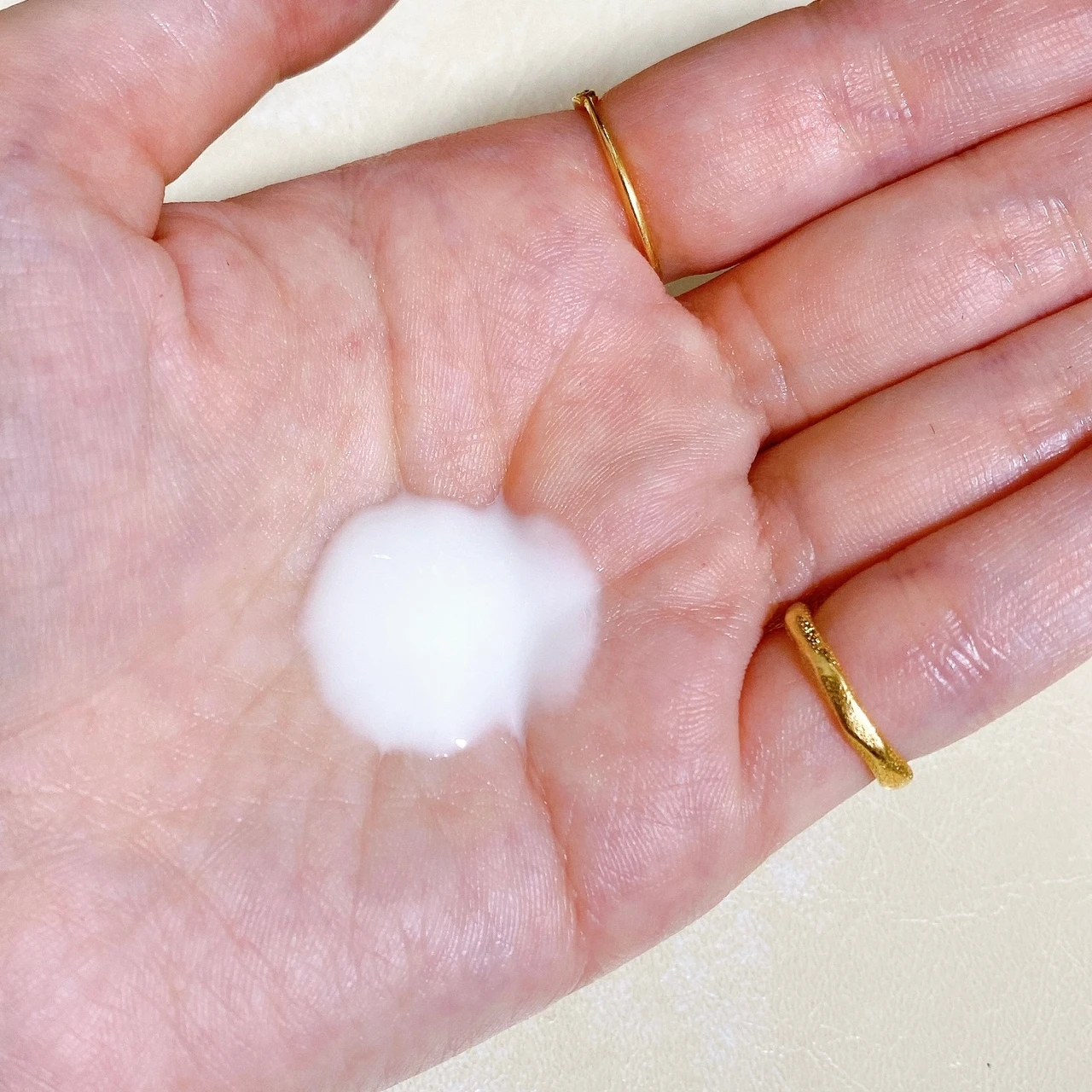 敏感肌でも使えるレチノール美容液！1日1CICA習慣で毛穴悩みをケア_2