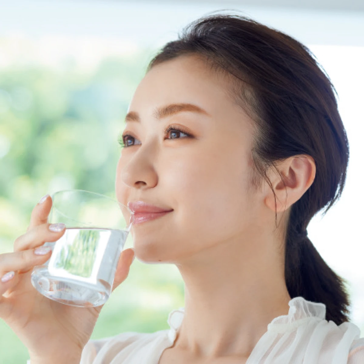 薬用 雪肌精の魅力をひもとく【性別・年齢・肌質を問わず、38年間愛され続けているワケとは?】_5