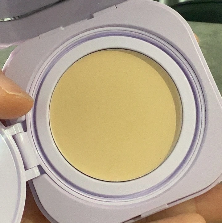 スキがないのに厚塗り感ゼロ!生チョコ感覚バームのメイベリン「SPステイ クリームパクト ファンデーション」_2_1