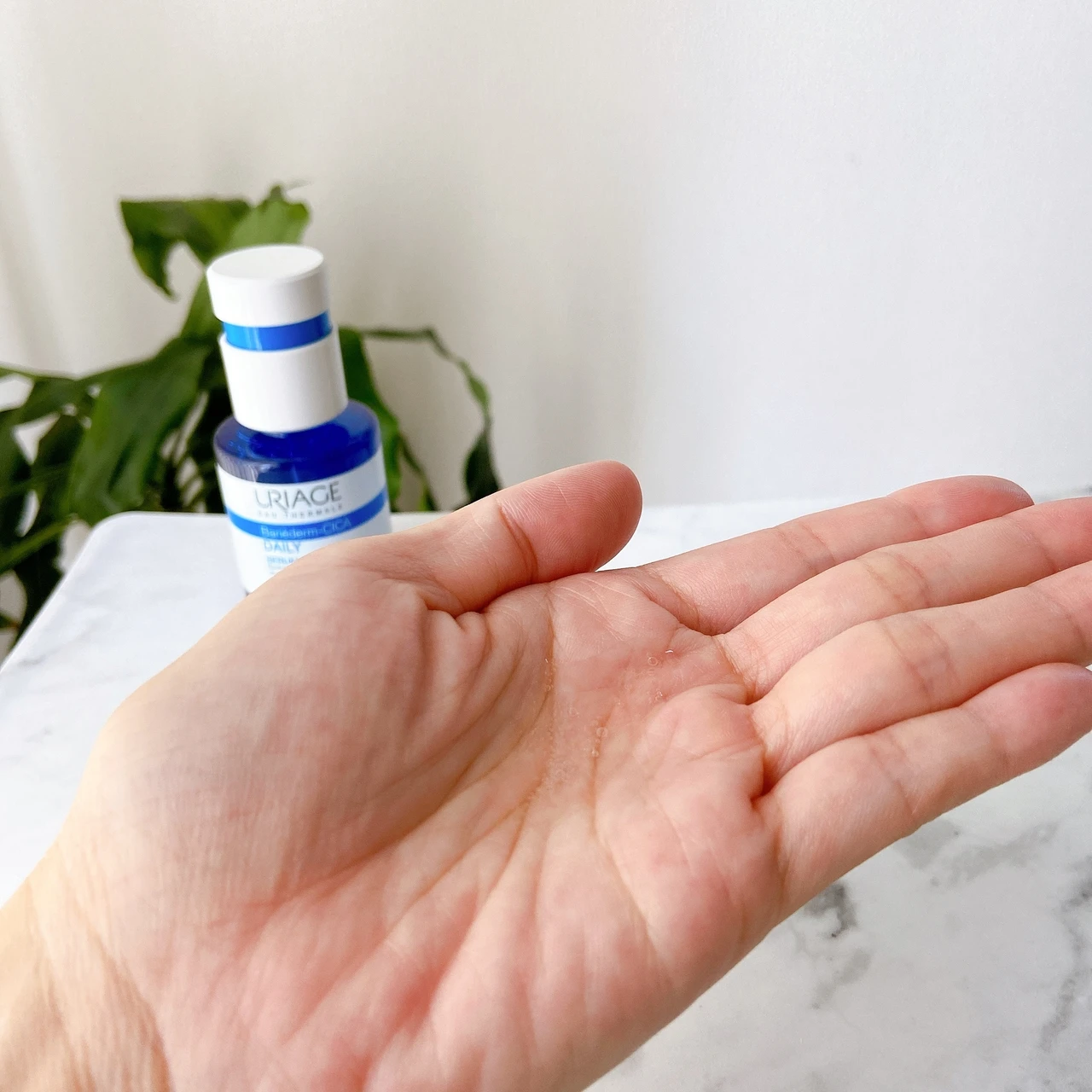 【CICA🌿×温泉水♨️+αで夏のゆらぎ肌から脱出！！】ユリアージュ「シカ デイリーセラム＆デイリージェルクリーム」_2_3