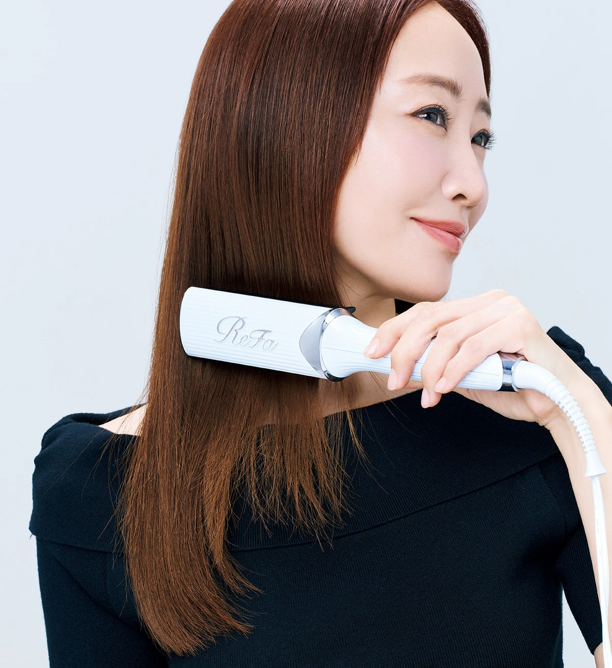 リファストレートブローアイロン　ReFa　リファ　神崎恵　さらツヤストレートヘア
