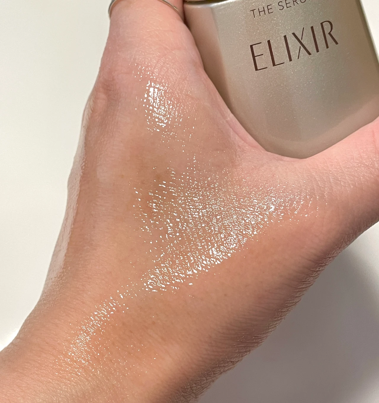 エリクシール、美容液、資生堂