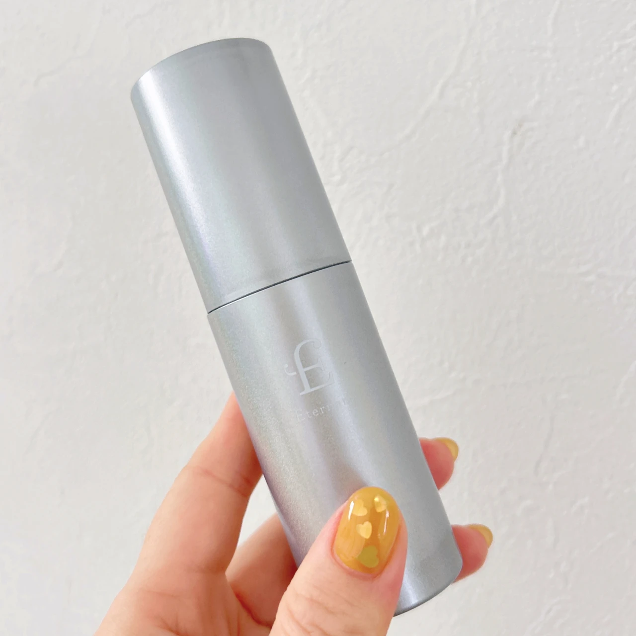 エテルナム セラム