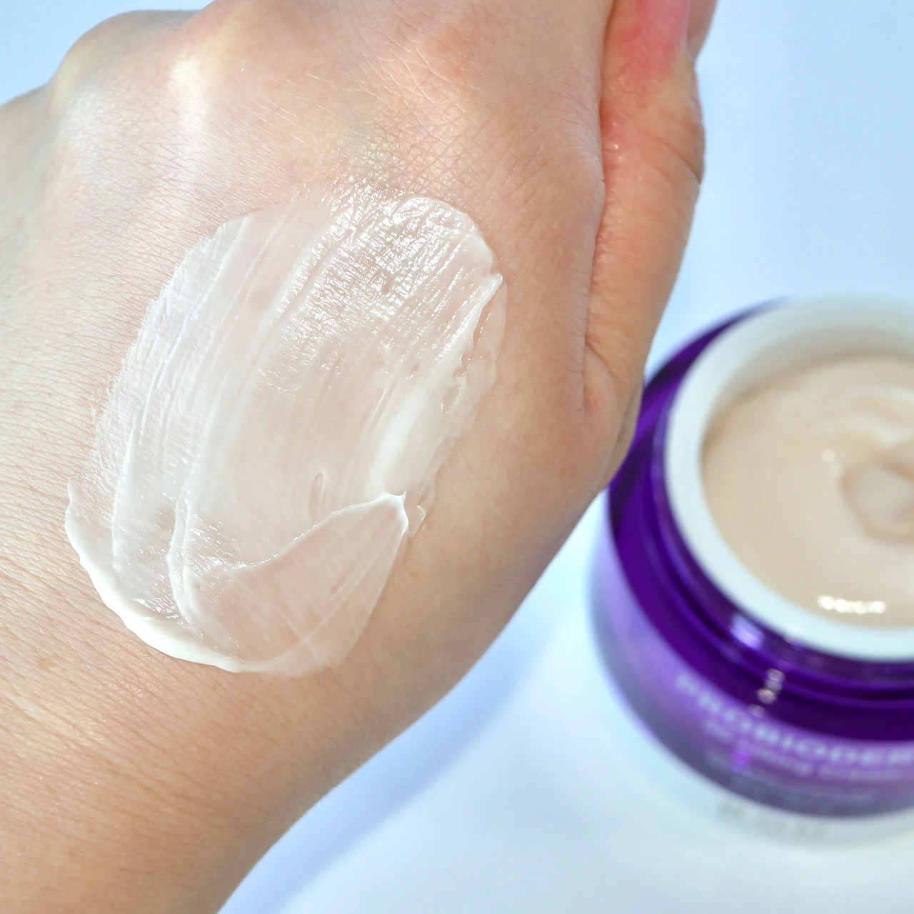 バイオヒールボ　3D タンタンクリーム リフティング テクスチャー