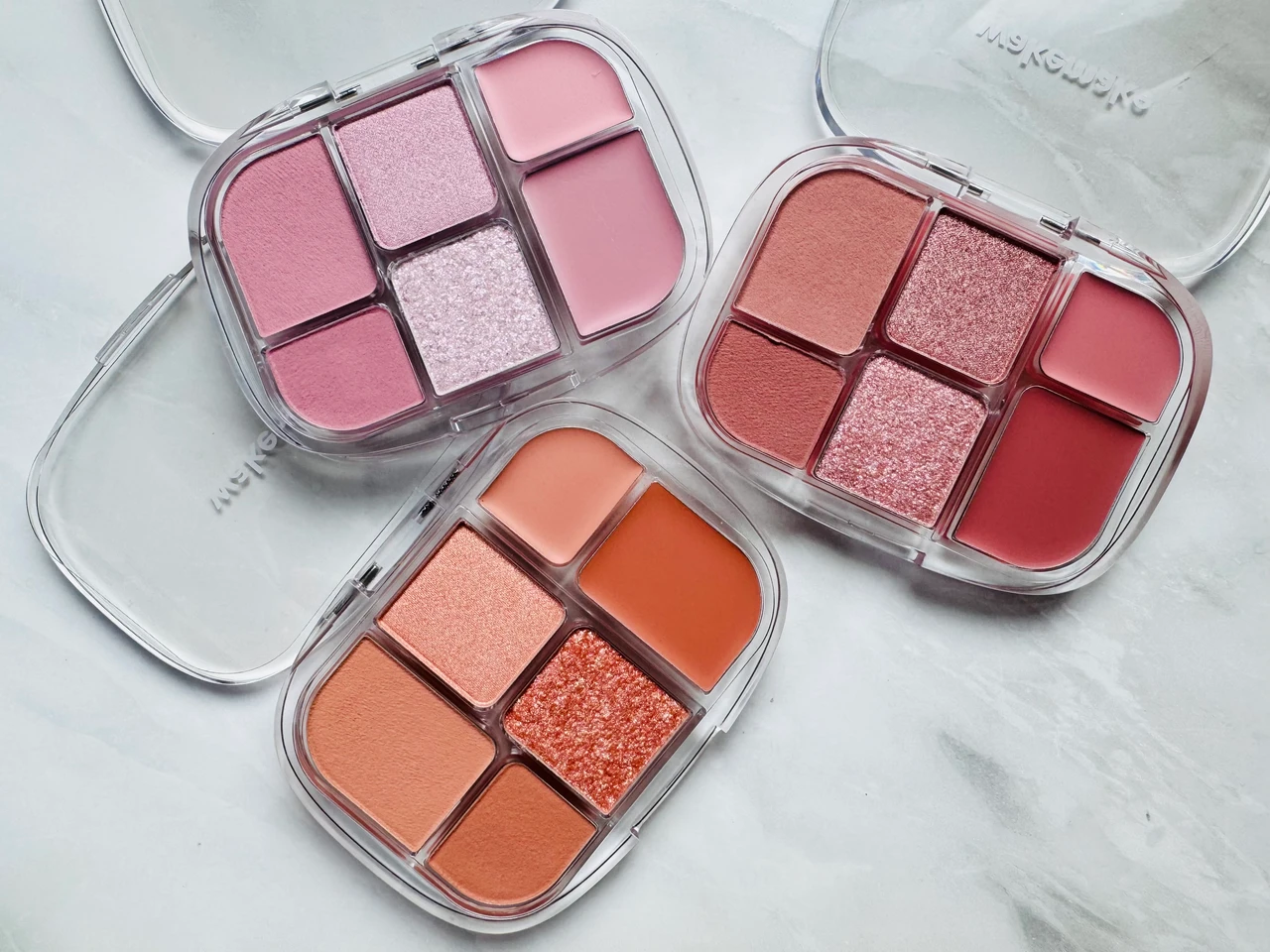 WAKEMAKEのソフトシアーマルチパレット