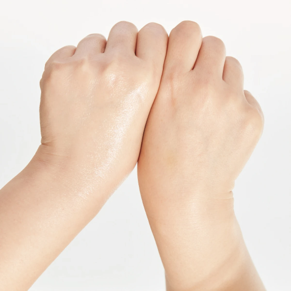 S―UV カット  リンクル　イルミネイティング　デイクリーム≪日中用美容クリーム・メイクアップベース≫　仕上がり　ツヤ肌