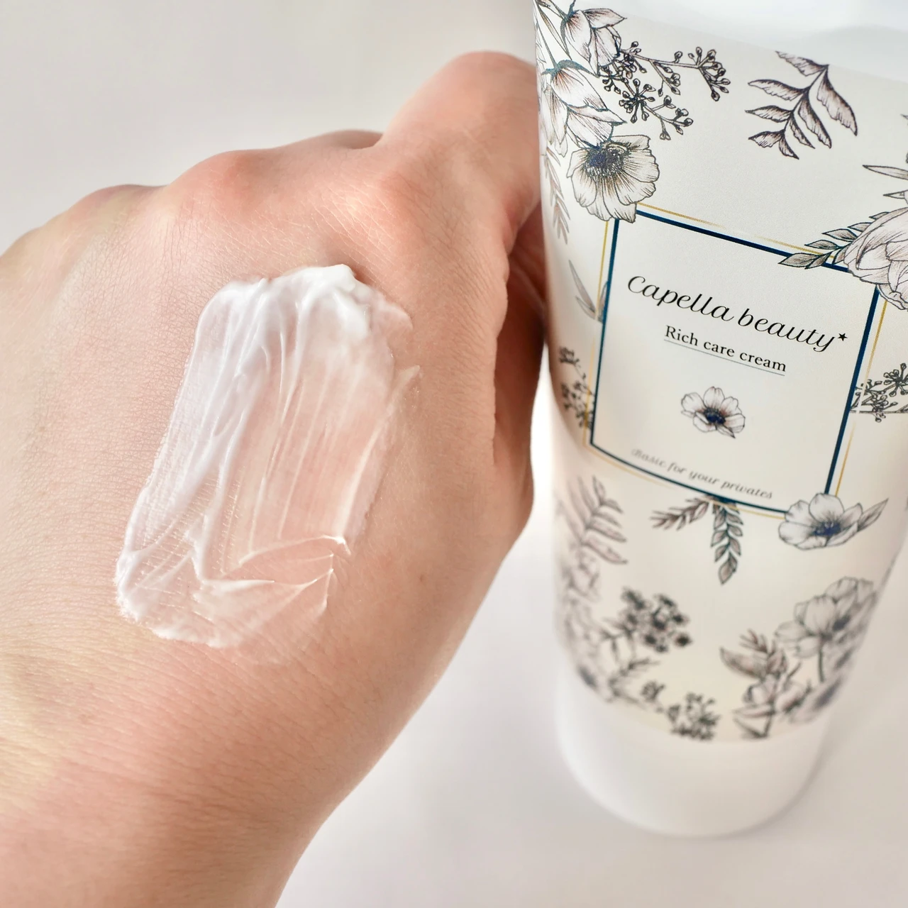 カペラビューティ リッチケアクリーム テクスチャー