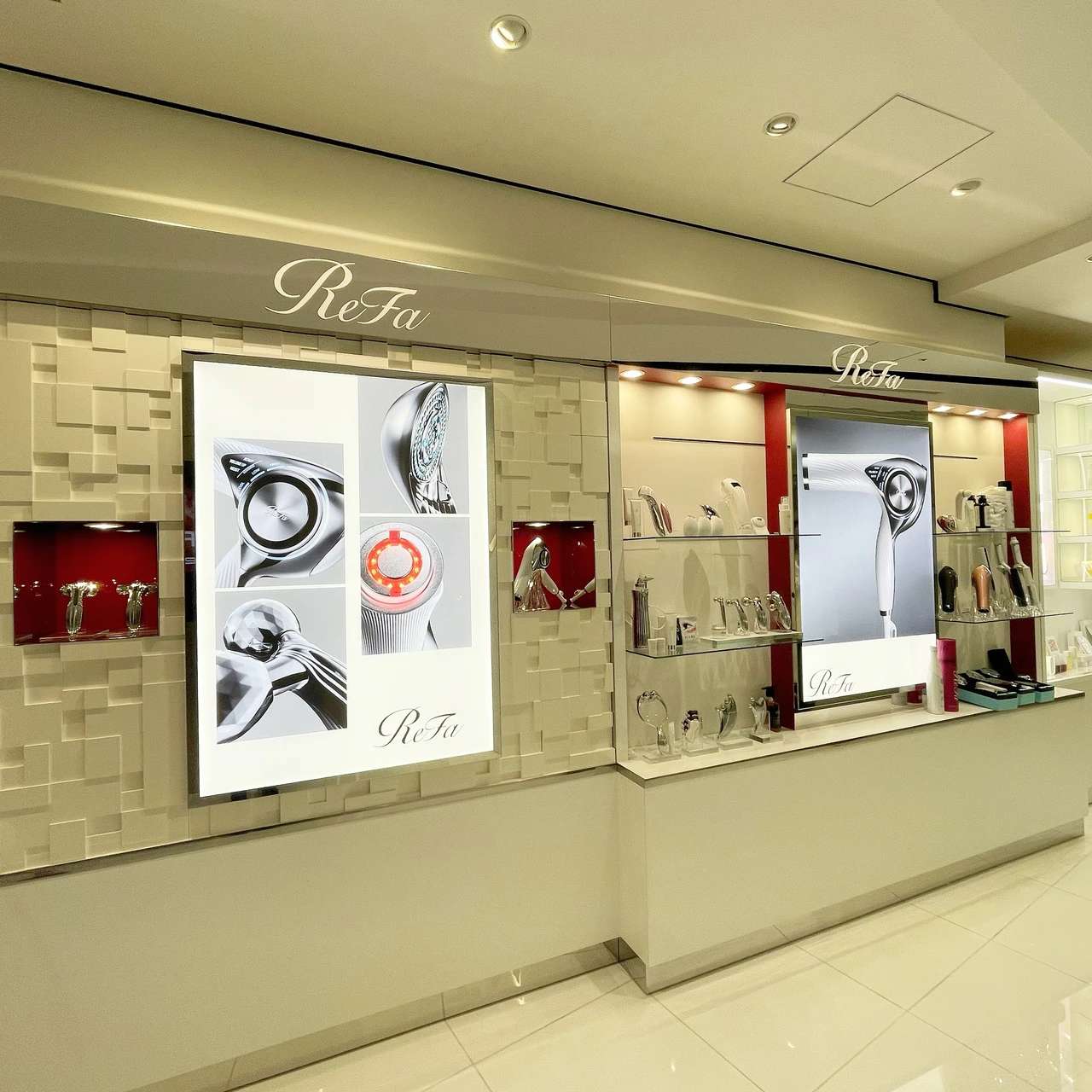 【リファファインバブル S 】ジュエリーのようなシャワーヘッドで気分が上がる！日々のバスタイムを無理なく美容時間に置き換え！_2_1