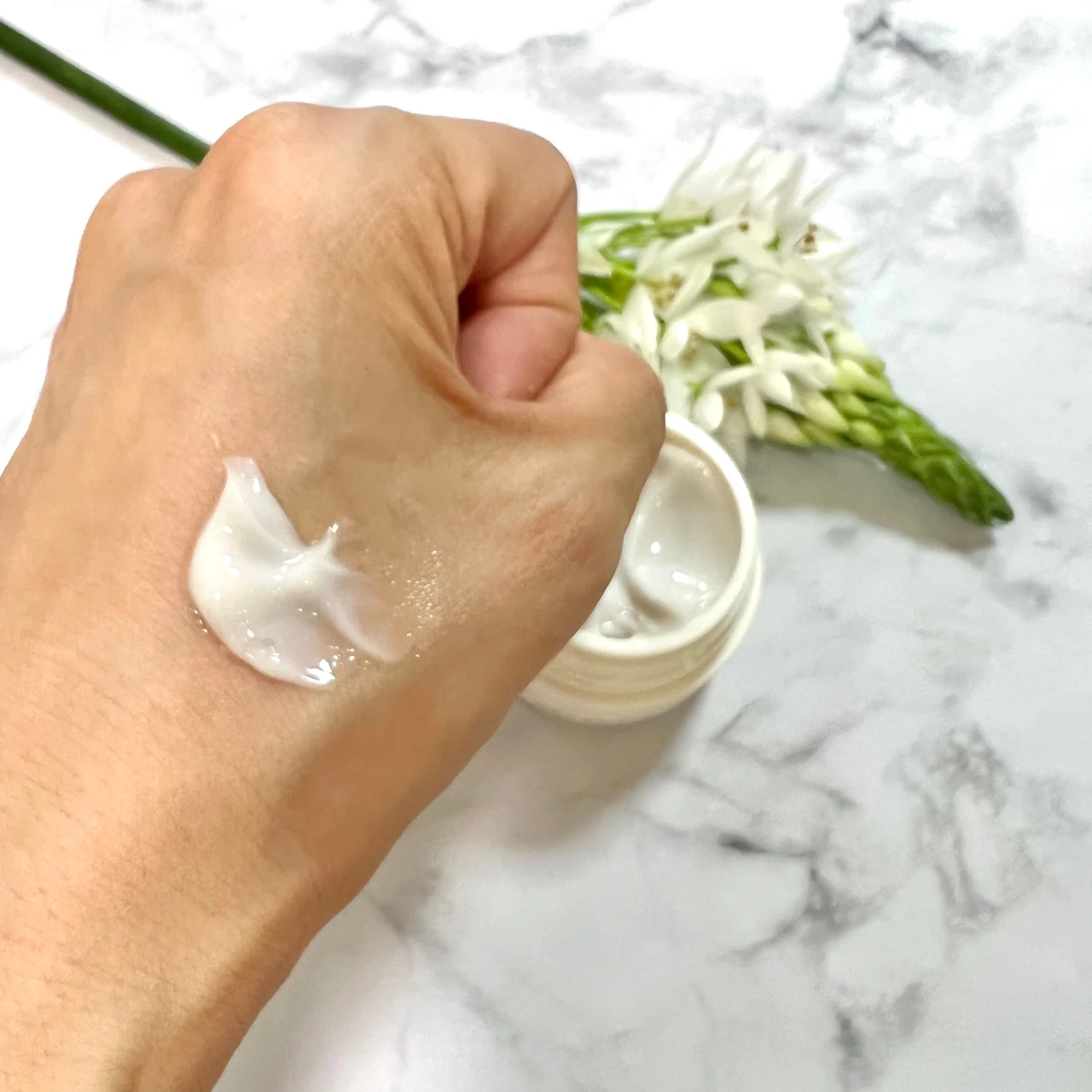 ディセンシア クリーム