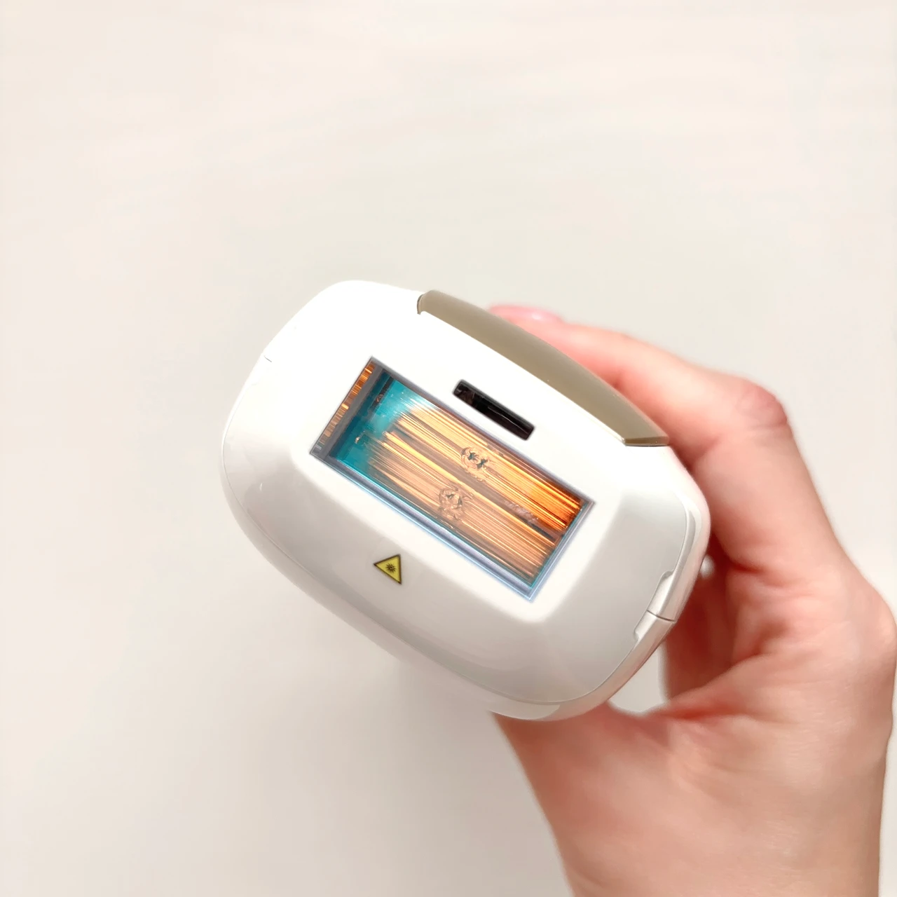 【自宅でムダ毛ケア】Ulike Air 10 MAX IPL 光美容器レビュー｜痛い？使用感を解説_4