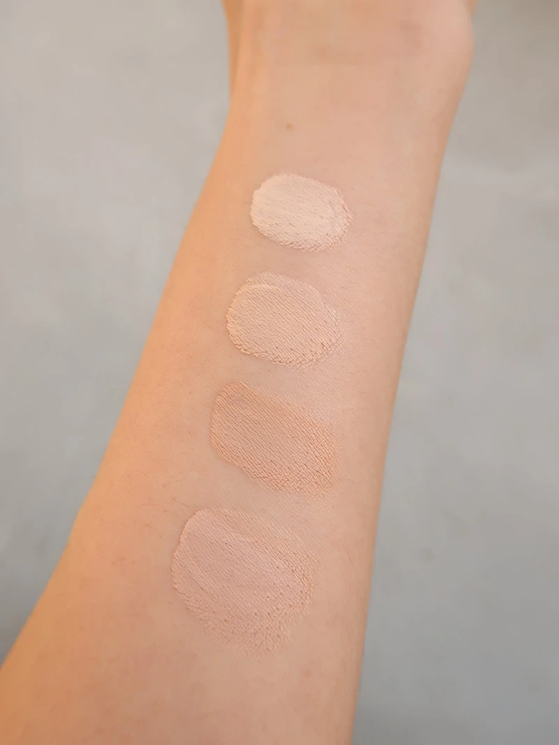 メイベリン　「SPステイ クリームパクト ファンデーション」　maya