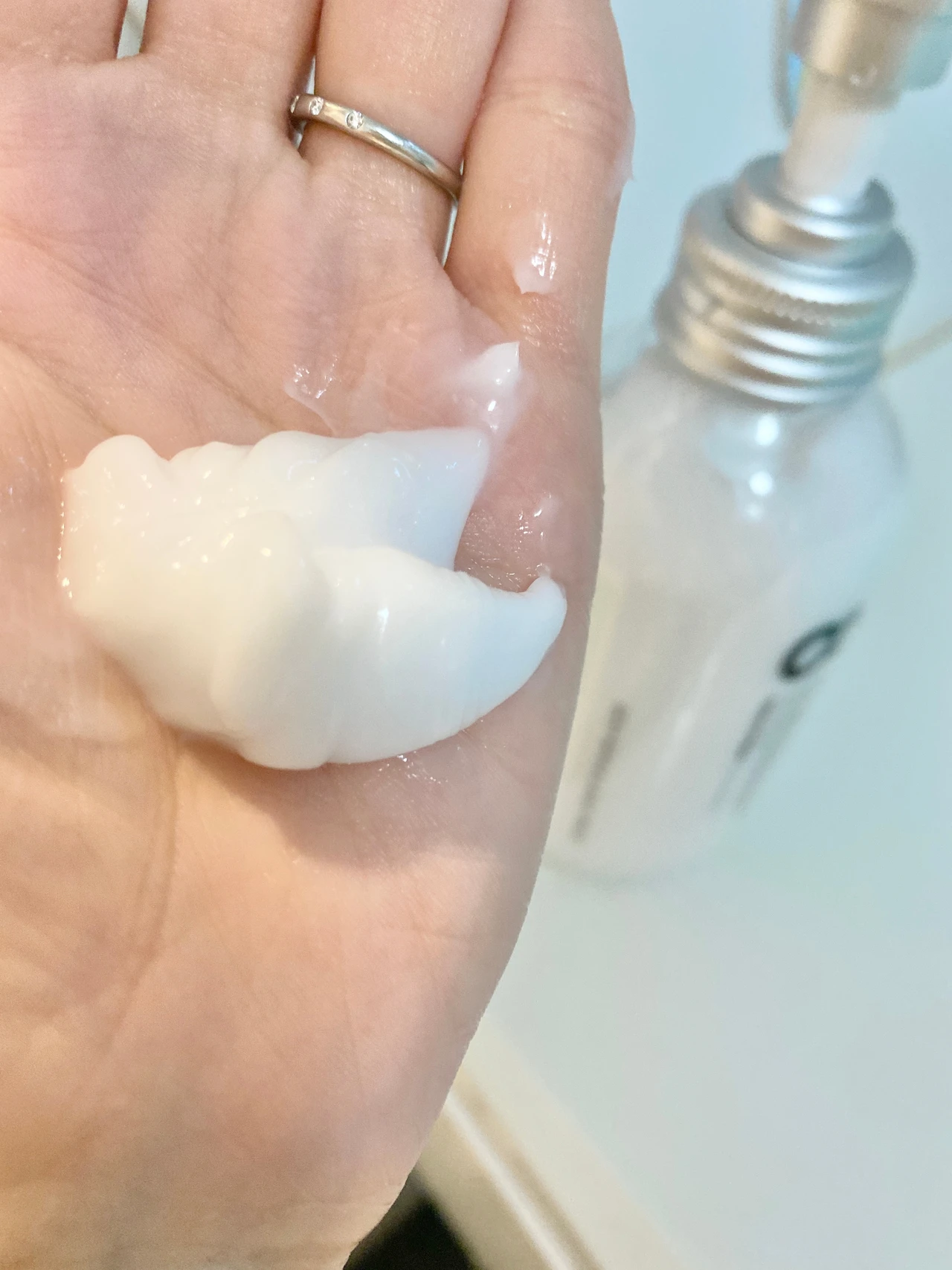 【エイトザタラソ】保湿を超えた保水ケアができるスキンケア発想のヘアケアブランド。_2_2