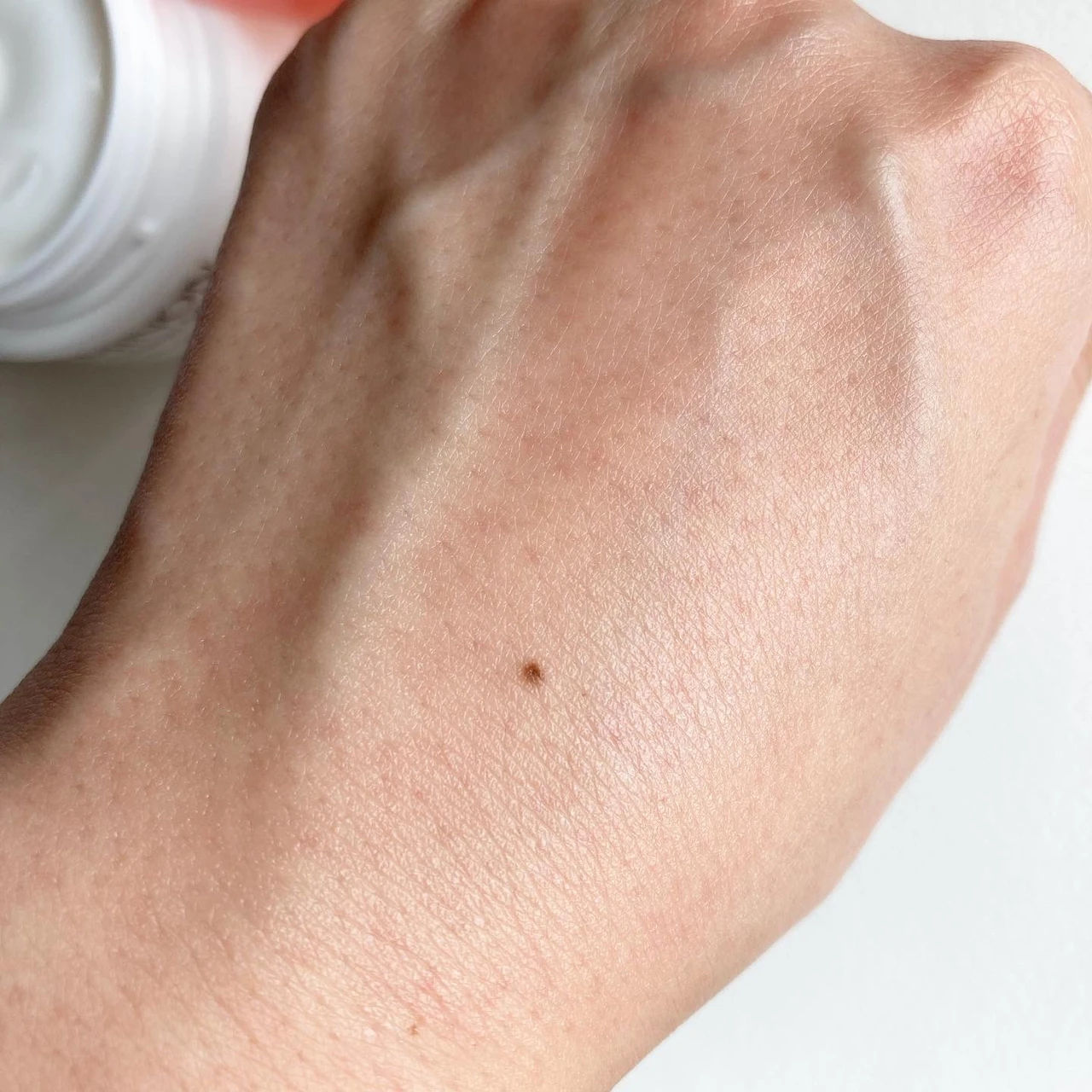 ミノン アミノモイスト モイストチャージ クリームで濃密なうるおいをチャージ！この秋冬にぜひおすすめしたいスキンケアアイテム♪_3