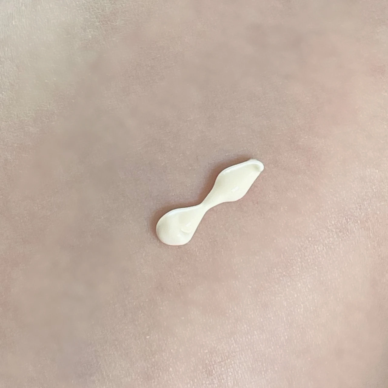 カバーマーク トリートメント デイ クリーム
【MAQUIAブライトニング・UVグランプリ2023【スキンケアUV部門】で2位を獲得】👏_2_1