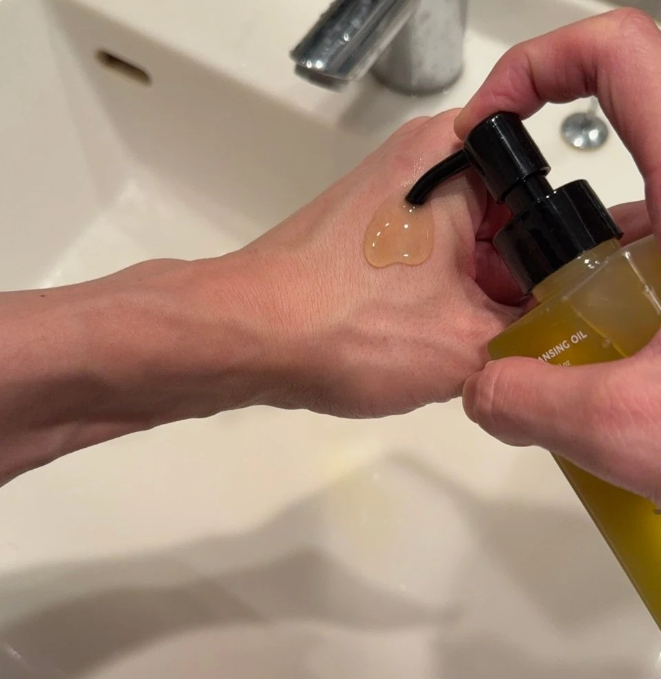 【肌が喜ぶオイルで徹底！落とすケア】これでクレンジング迷子を卒業。_2