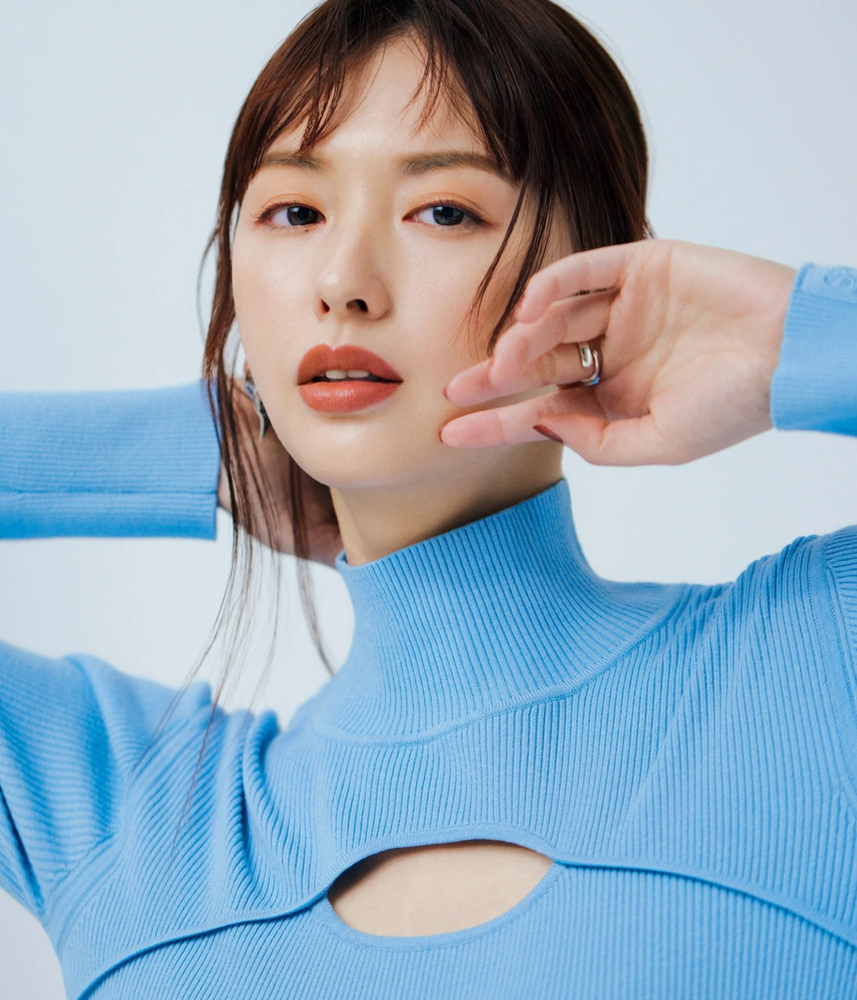 鈴木えみ　SHISEIDO テクノサテン ジェル リップスティック 405　リップメイク