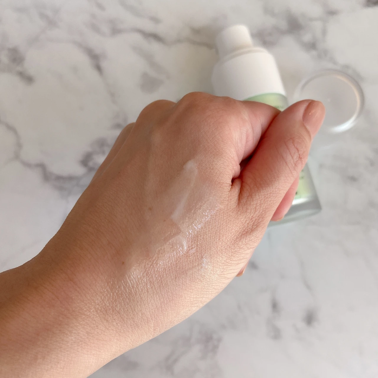 【レチノール初心者さんにもオススメ☝️】シカ＋レチノールで毛穴ケア✨２週間使ってみた感想＆レビュー💁‍♀️VT COSMETICS「シカレチA エッセンス0.1」🌿_2_3