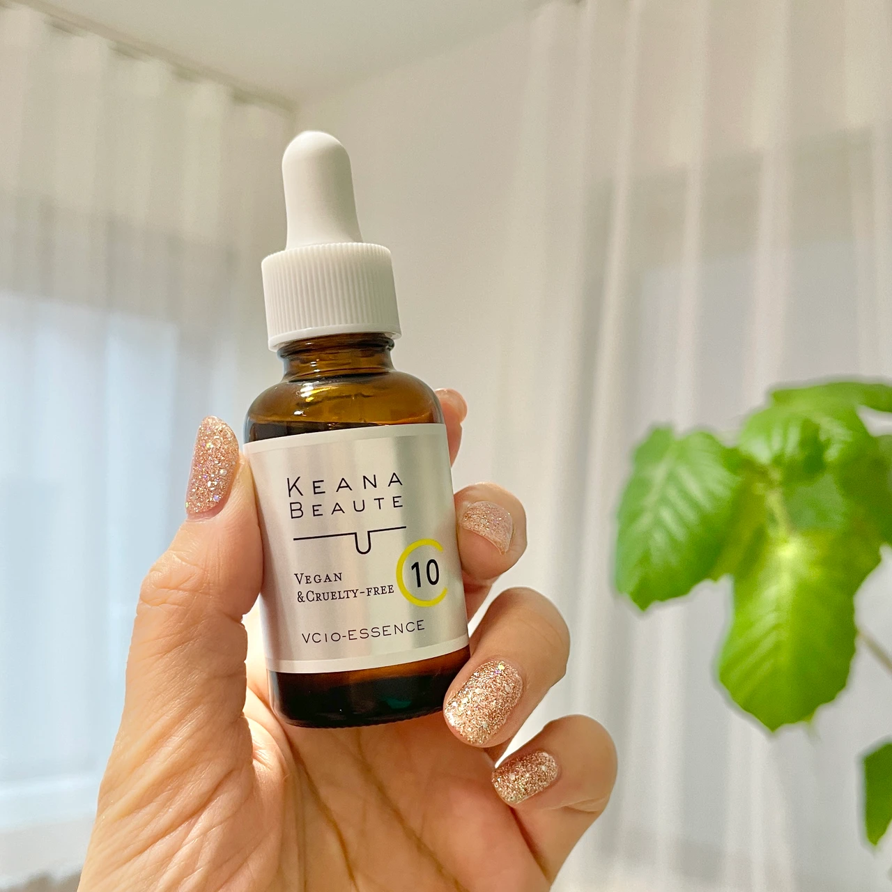 【話題の毛穴ケア革命】ピュアビタミンC10%配合!〈ケアナボーテ VC10濃美容液〉をレビュー_6