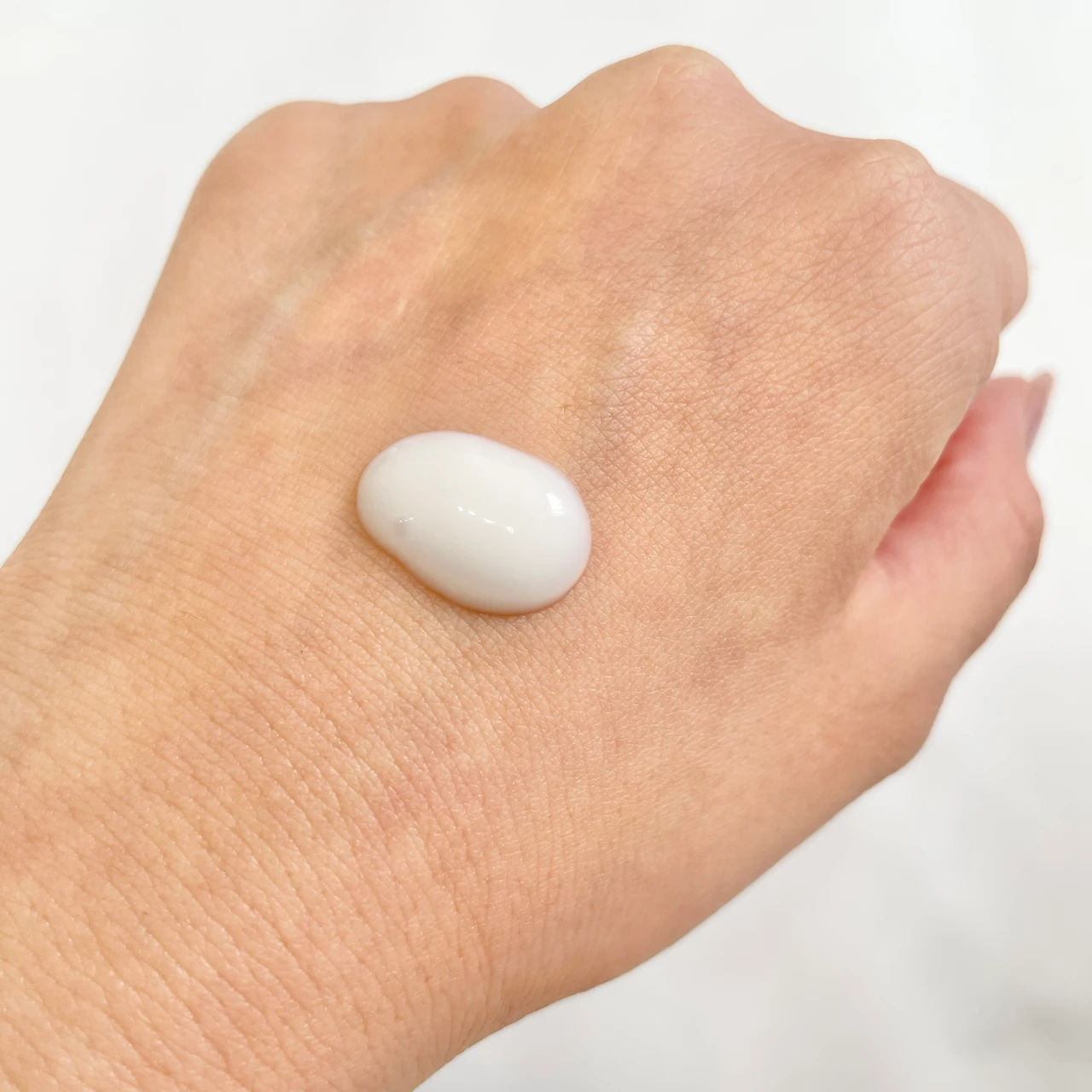 【再生医療研究から生まれたスキンケア】エテルナム セラム／注目の幹細胞コスメをレビュー！_7_1