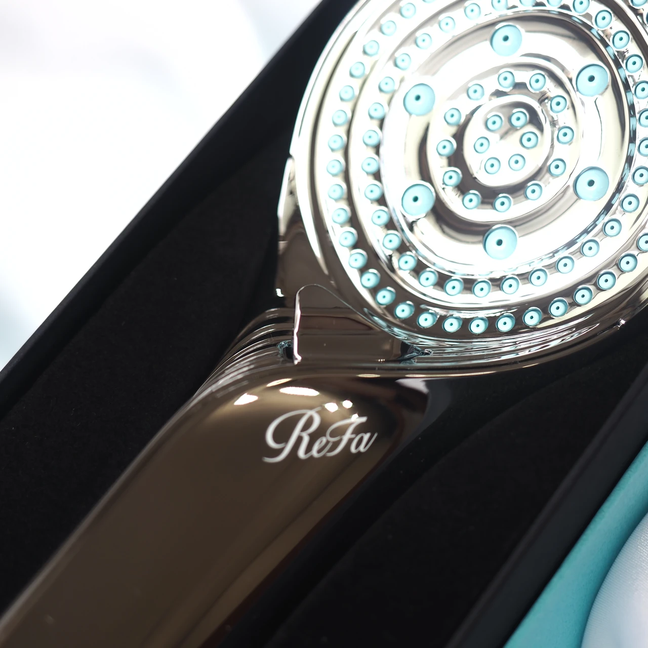 手にフィットして持ちやすい！