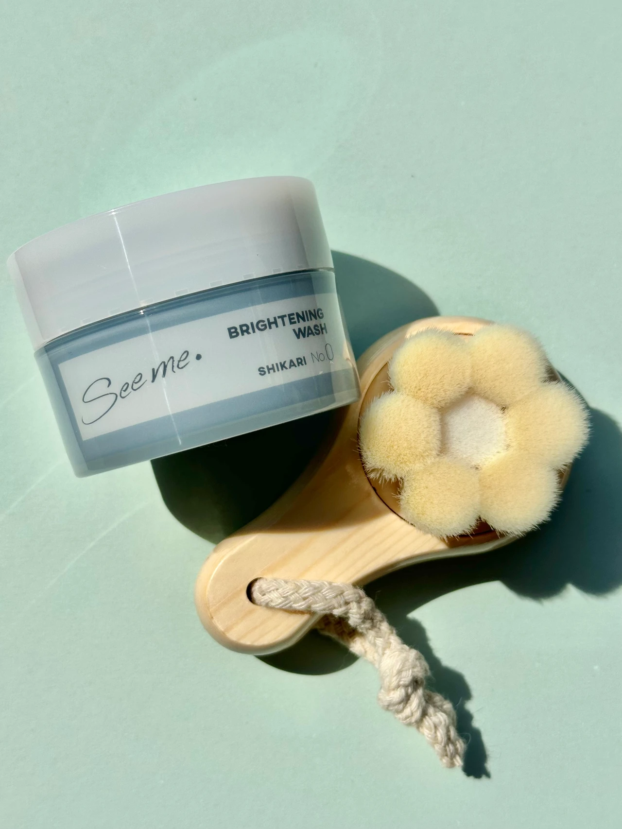 オールインワン洗顔!?
SNSでも大人気♡
【SHIKARI BRIGHTENING WASH】
_2
