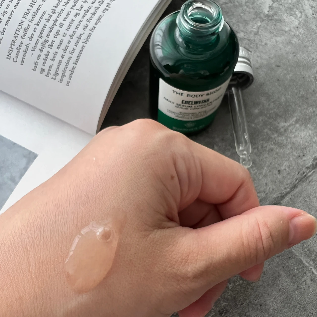 【マスク荒れにも】バリア機能サポート！ザ・ボディショップ［エーデルワイス コンセントレート セラム］でうるおい溢れるキメ・ハリ素肌へ【肌ゆらぎ】_3