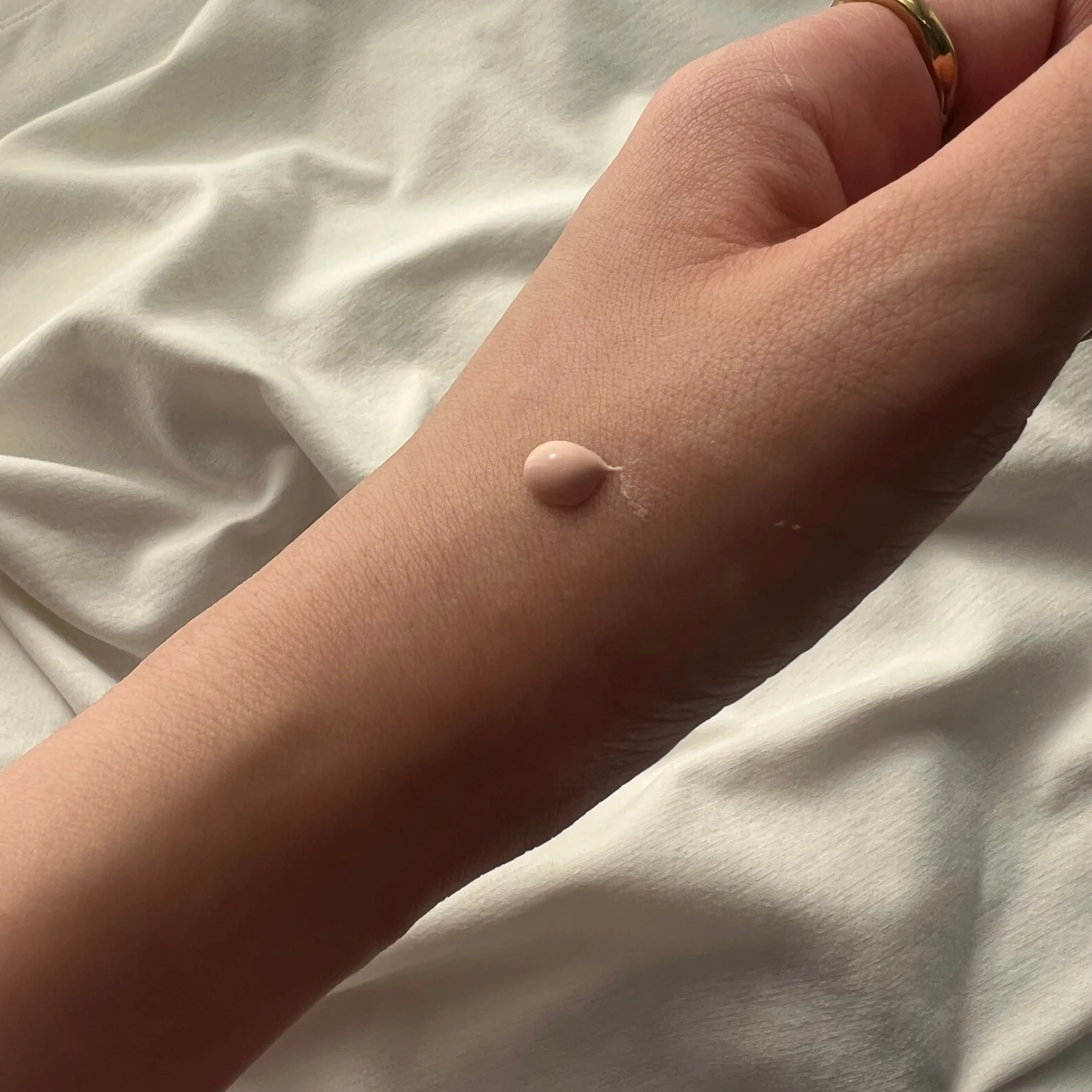 【2023年3月15日(水)発売】エイジングケアもできる日焼け止め美容液、イニクス アドバンスバリア デイエッセンスを使ってみた【敏感肌さんにオススメ】_3_1