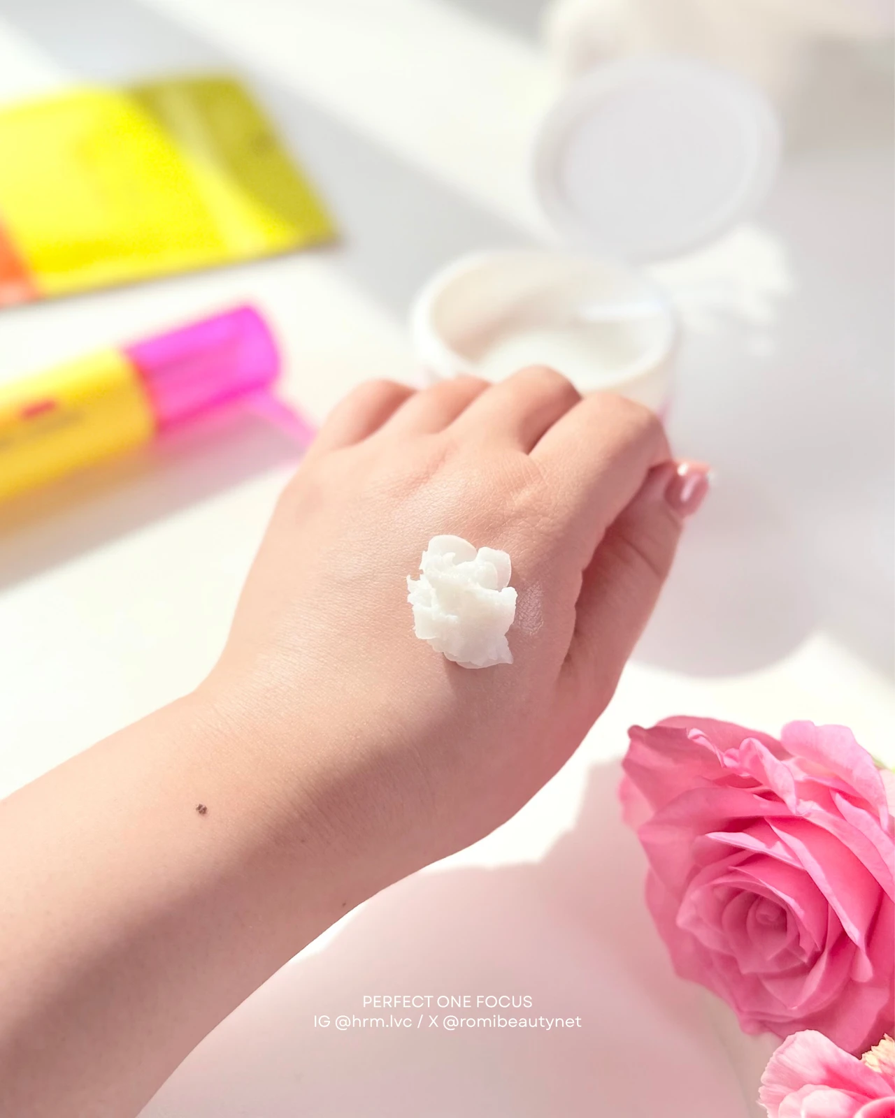 パーフェクトワンフォーカス　スムースクレンジングバーム ピュア