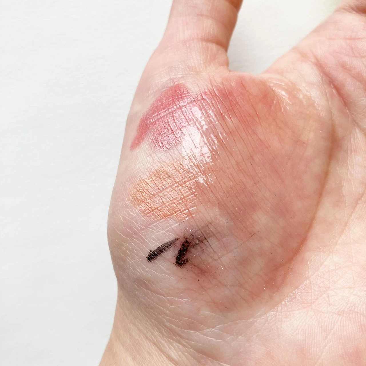 乾燥肌さん必見！美容オイル級の使い心地が嬉しい【Be クレンジングオイル C】で肌も心も満たす◎_3