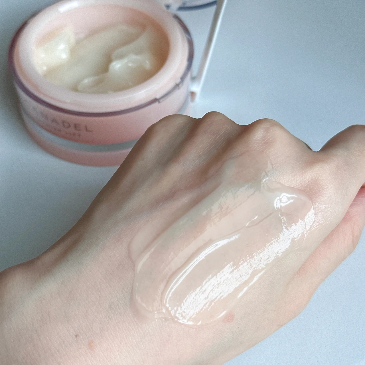 カナデル プレミアリフト　テクスチャー