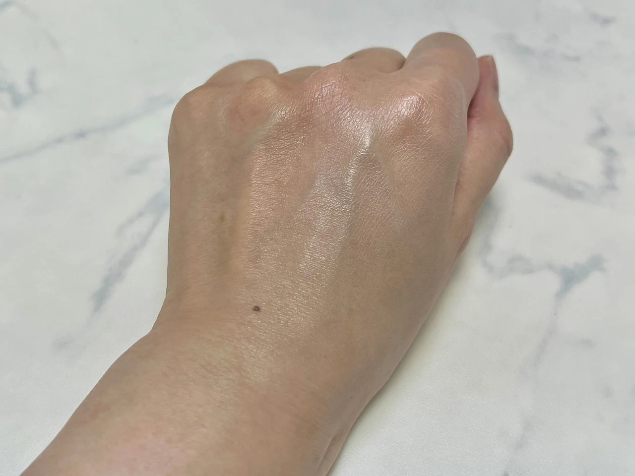 肌あれの要因から敏感肌を守る日やけ止め美容液【iniksアドバンスバリア デイエッセンス】_2_3