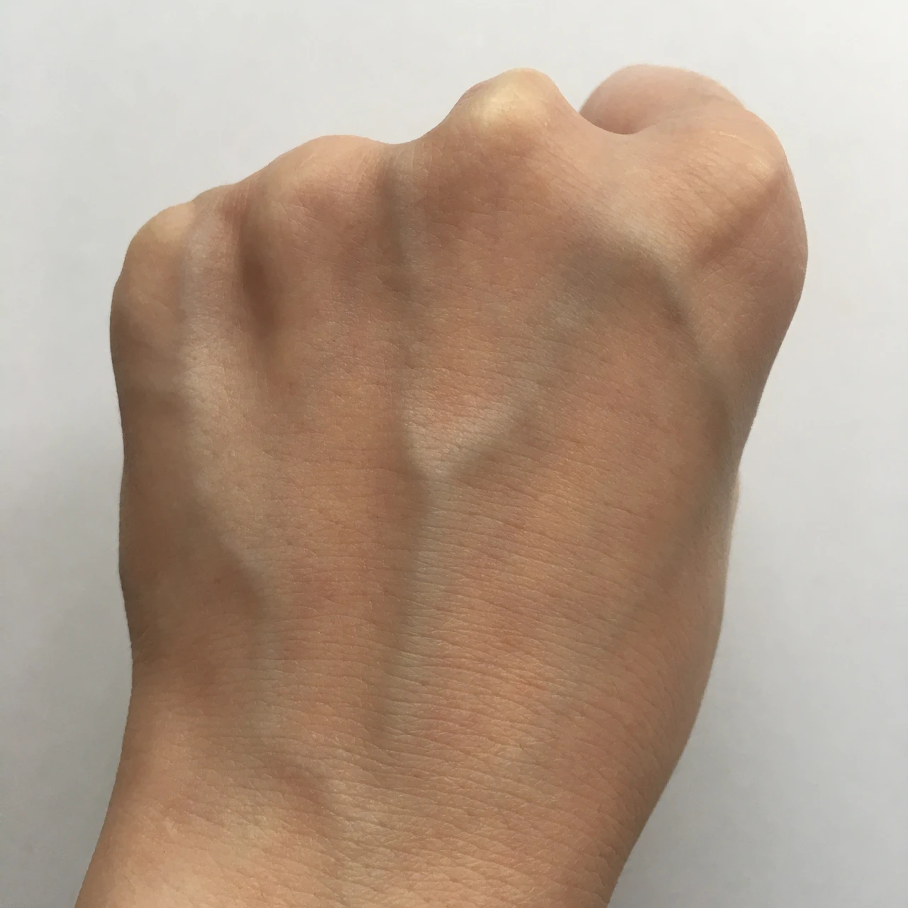 【肌悩みに合わせて選べる】毛穴をぼかしてなめらか肌を演出する、持久型パウダーがプリマヴィスタから発売！_4_1