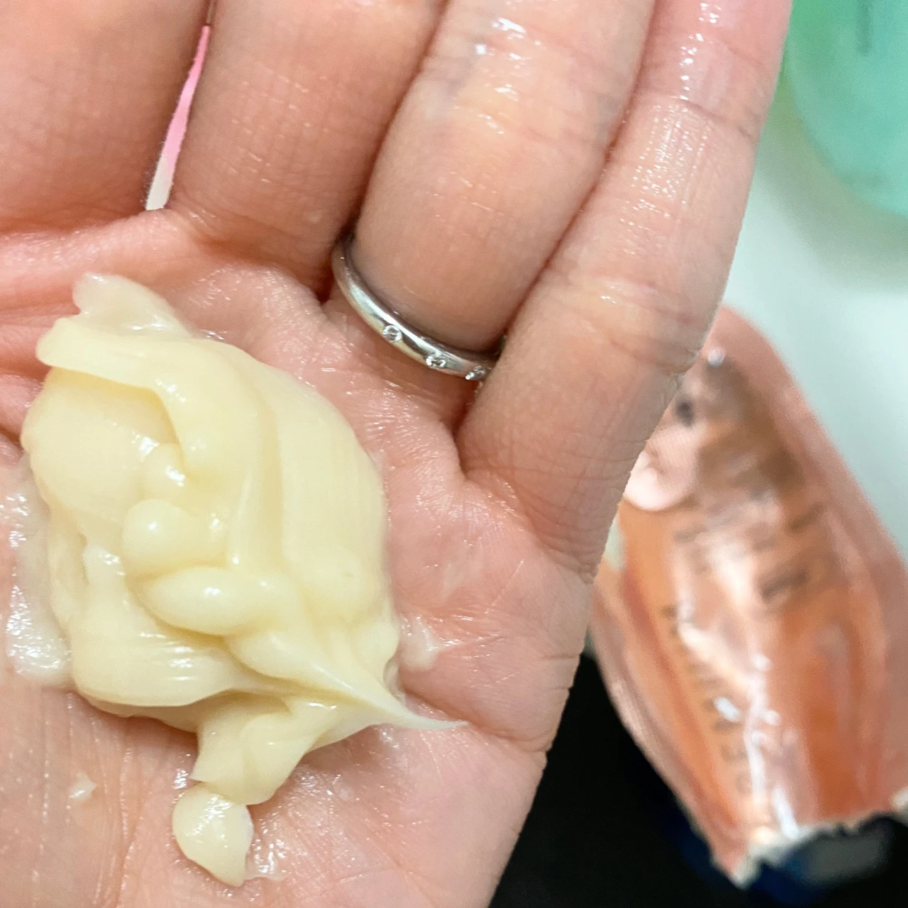 新体験!美容オイルとマスクを混ぜて使う新しいヘアケアが発売〈いち髪〉_3