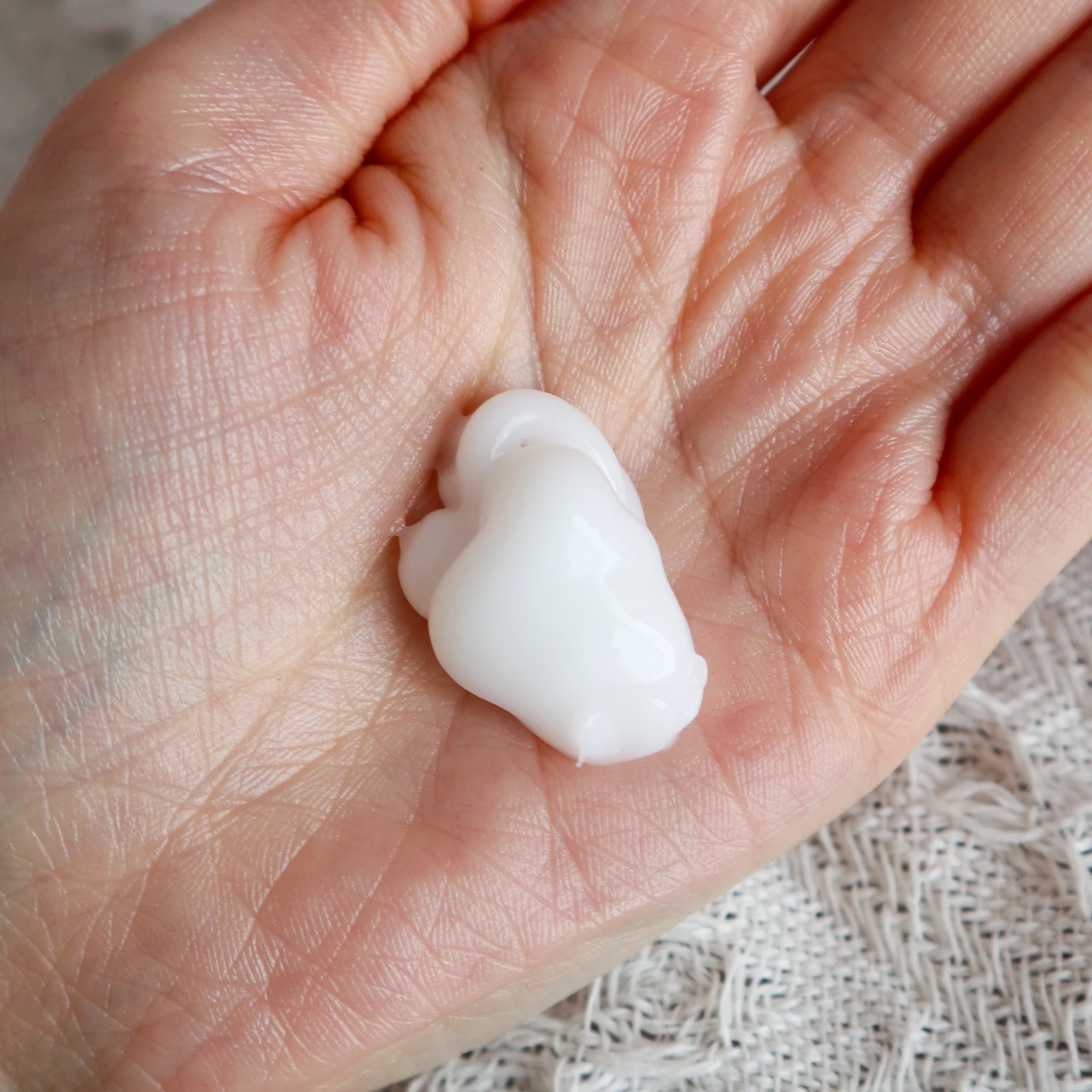 ヒリツ バランスリペアヘアトリートメント オーロラ