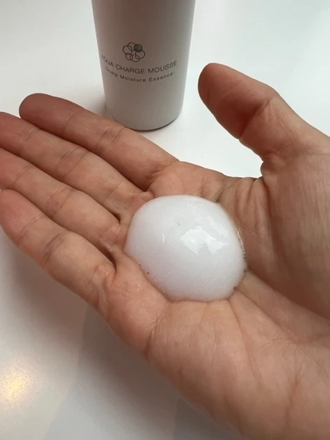 頭皮ケアもしっかりと!inesの頭皮美容液_2