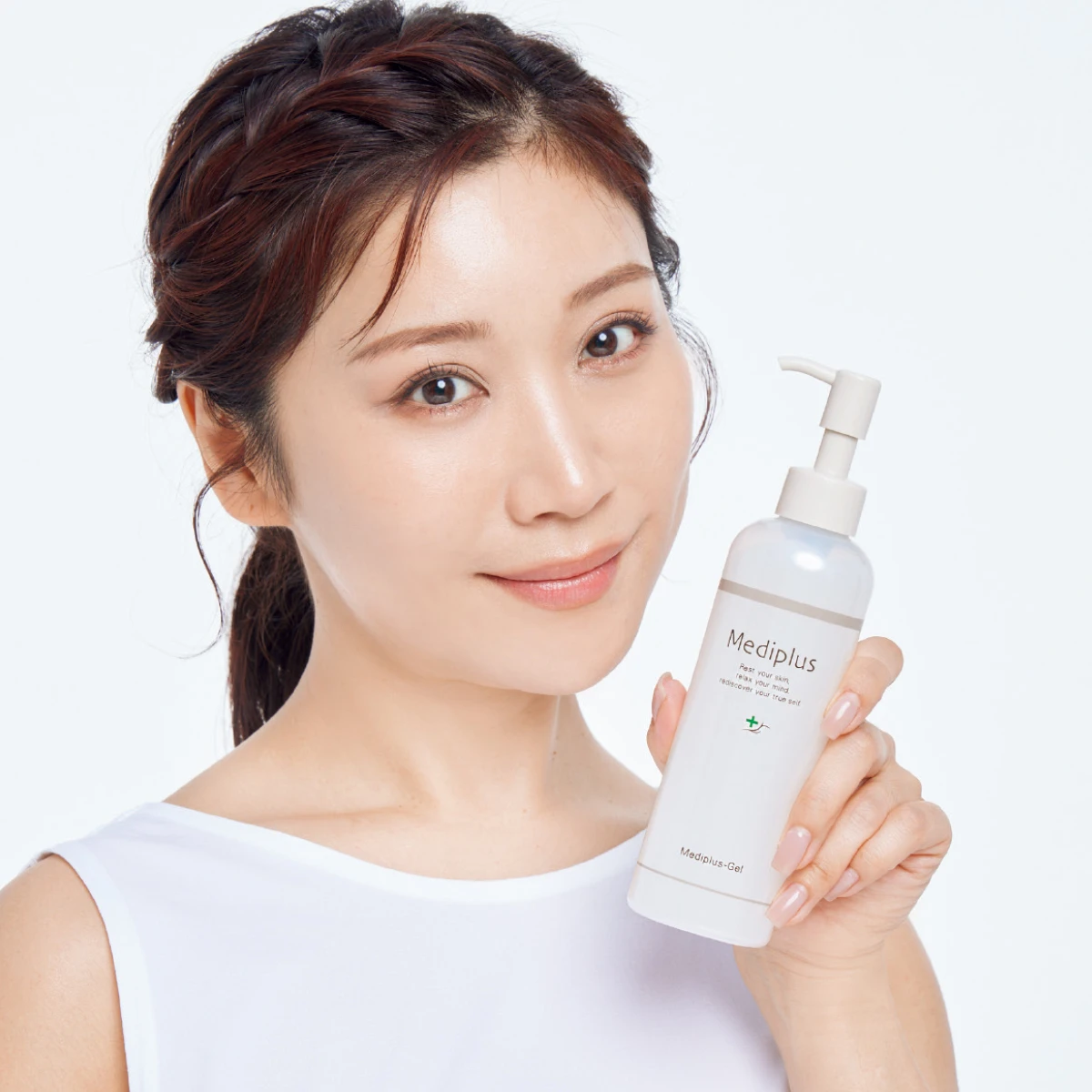 マミ様＆メディプラスの“角層防御ファイターズ”が夏の潤いダウン肌に挑む！　メディプラスで肌の体幹※1を鍛えて夏枯れしない肌へ_11