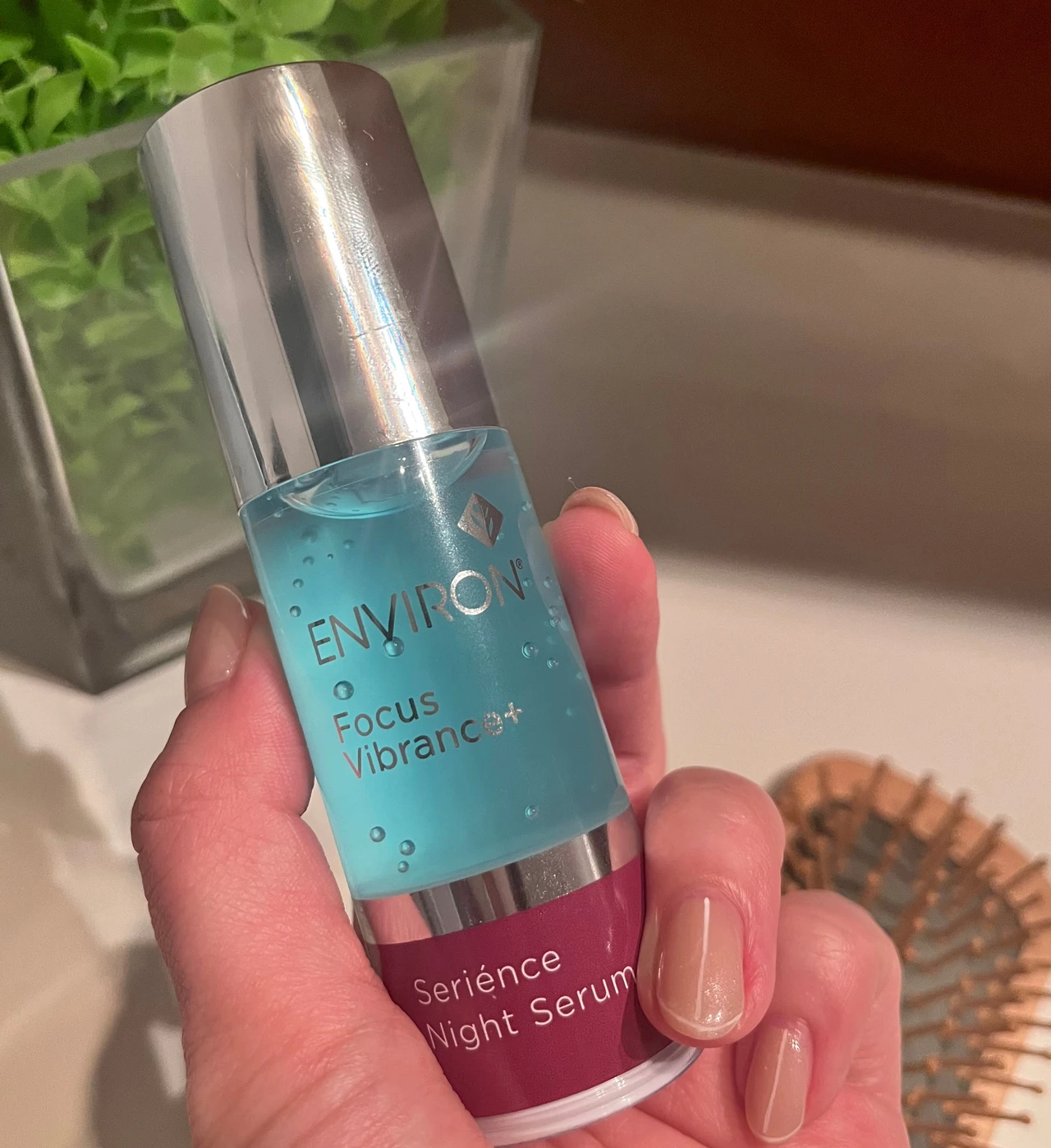 肌も心も癒す夜美容液。エンビロンのナイトセラムで始めるストレスオフ習慣_3