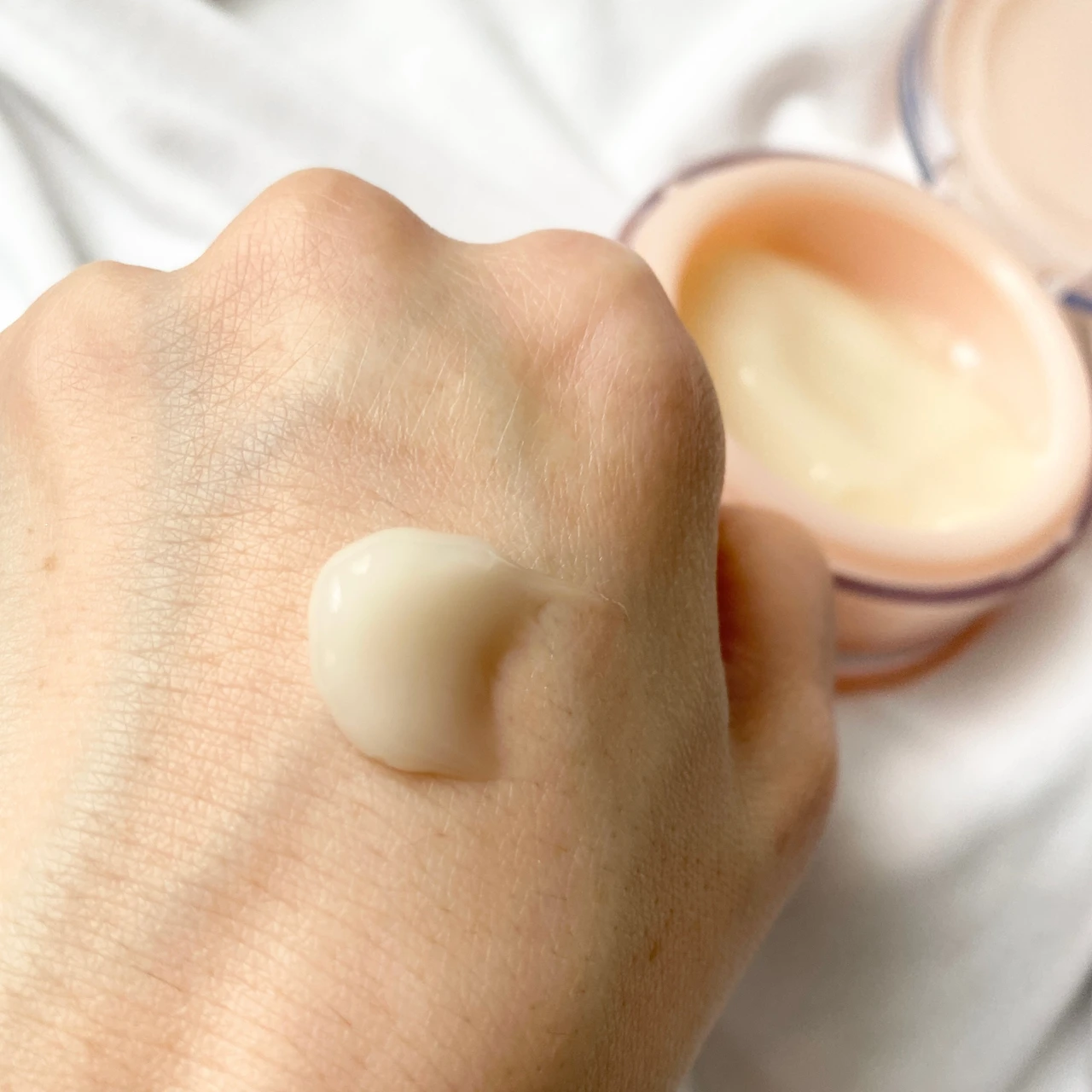 ワンステップで簡単エイジングケア。ナイアシンアミド配合のオールインワン美容液［カナデル］_2_2