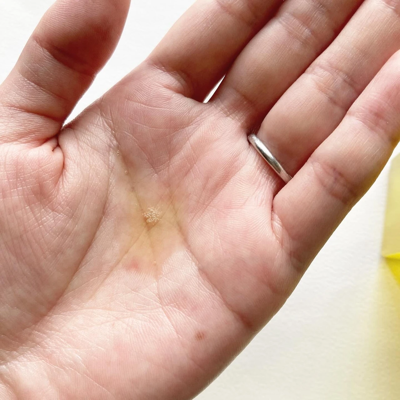 乾燥肌さん必見！美容オイル級の使い心地が嬉しい【Be クレンジングオイル C】で肌も心も満たす◎_2_3