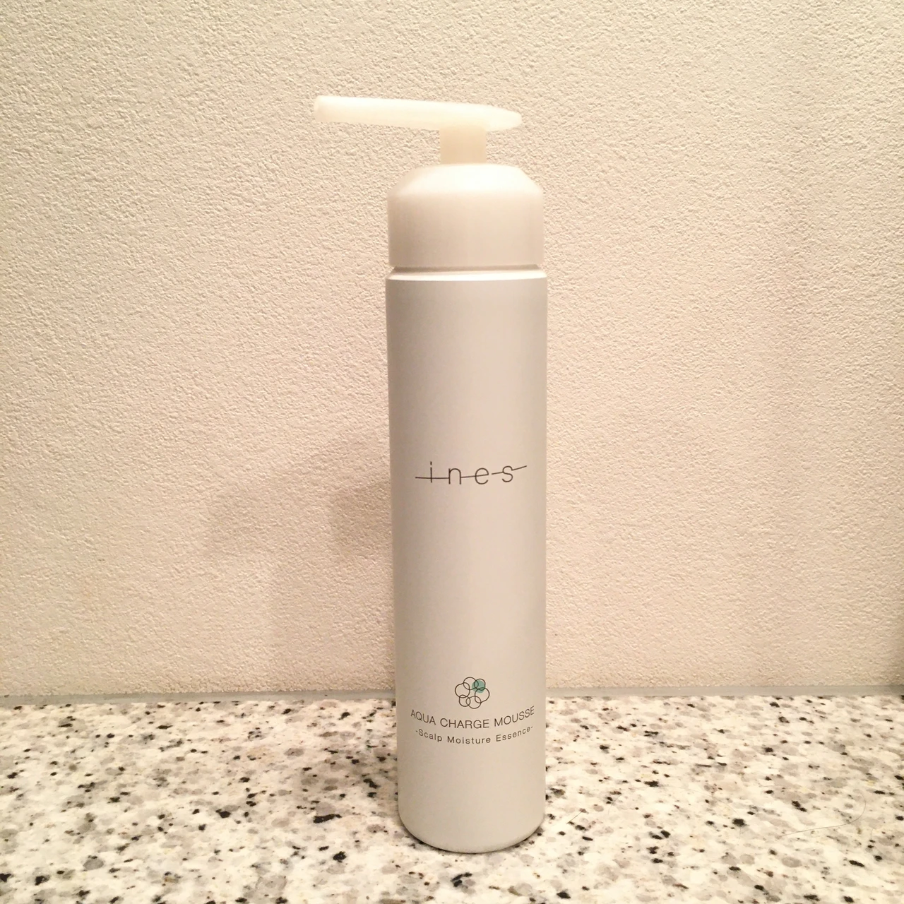ines アクアチャージ ムースの画像